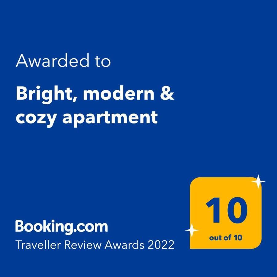 Bright, Modern & Cozy Apartment トゥズラ エクステリア 写真
